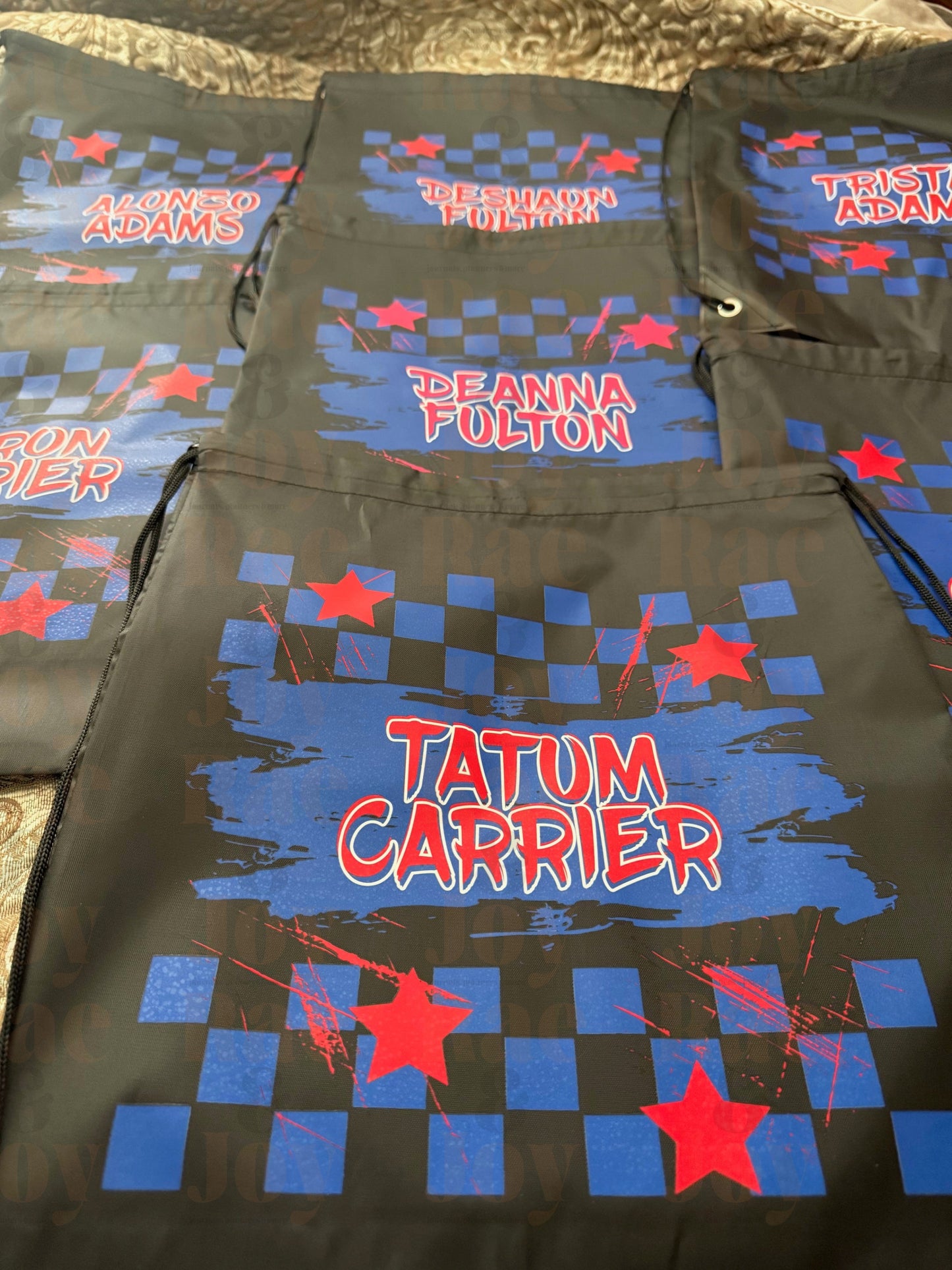 Personalized Sports Drawstring Bag – Custom Name Spike Bag with Checkerboard & Star Design Tote Bags